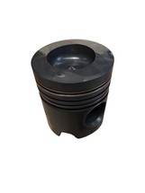 Piston Injan Deutz BFL913 Gyda Modrwyau wedi'u Gosod 02137974